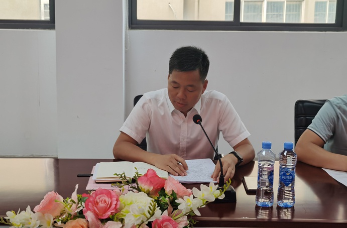 南昌市政建設集團青山湖片區(qū)項目部下半年項目安全進度調度會6912.jpg